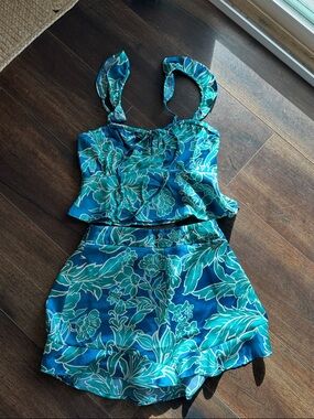 House of Harlow 1960 Floral Two-Piece Shorts Set - Blue/Teal size S NWOT